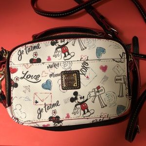Adorable Disney dooney
